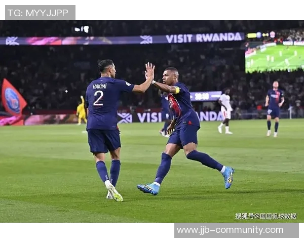 友谊赛精彩回顾：多特蒙德逆转巴黎圣日耳曼神扑瞬间引发热议